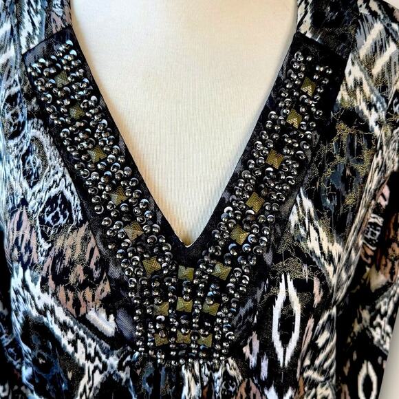 DressBarn Vintage 3/4 Sleeves Beaded V Neck Jersey Top Blouse Size 22/24 Ikat - Picture 5 of 13